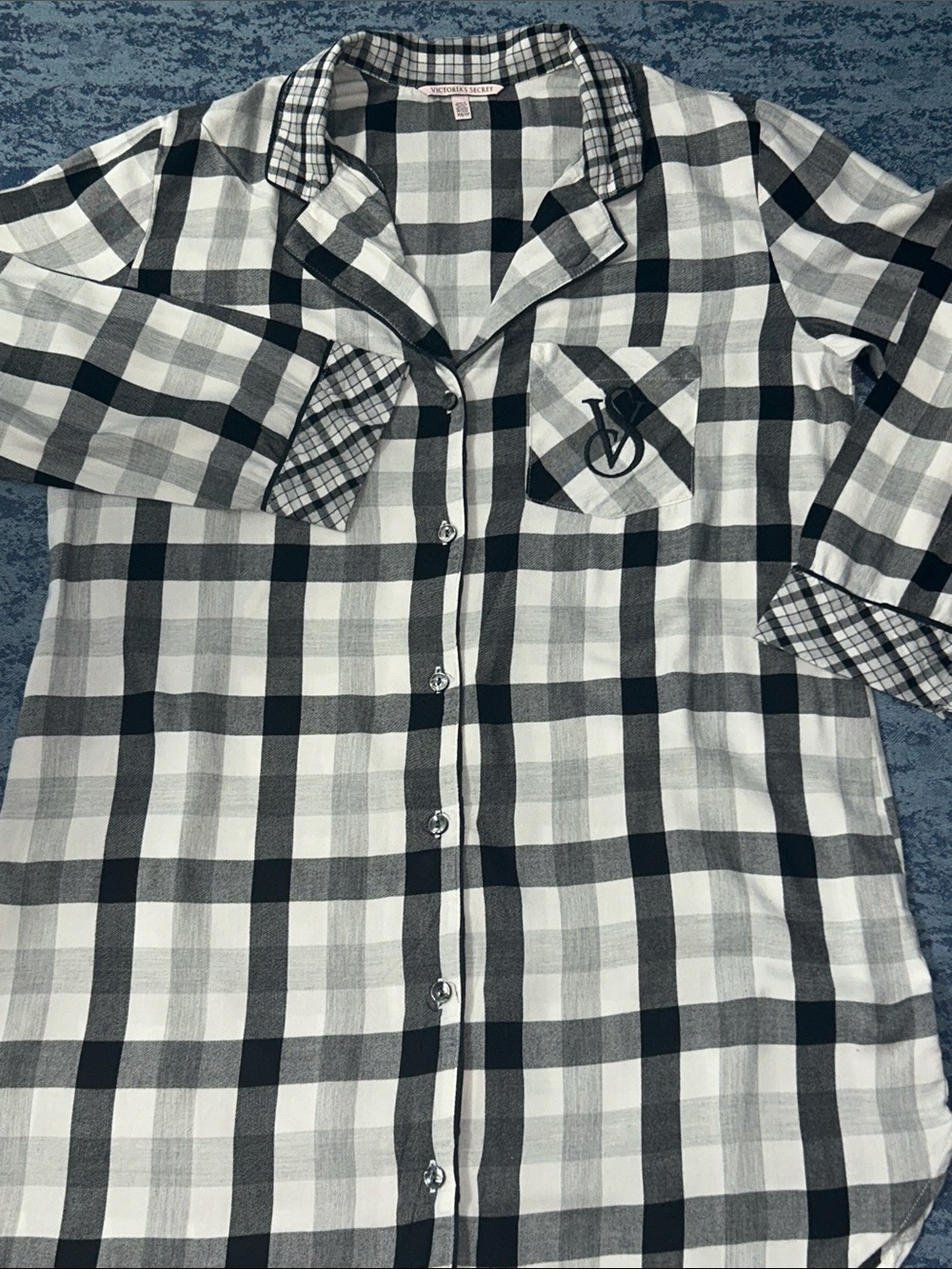 Victoria's Secret Black & White Plaid Button-Up Pajama Top
